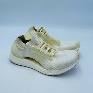 Adidas Womens Ultra Boost X White Cushioned Athletic Running Shoes
